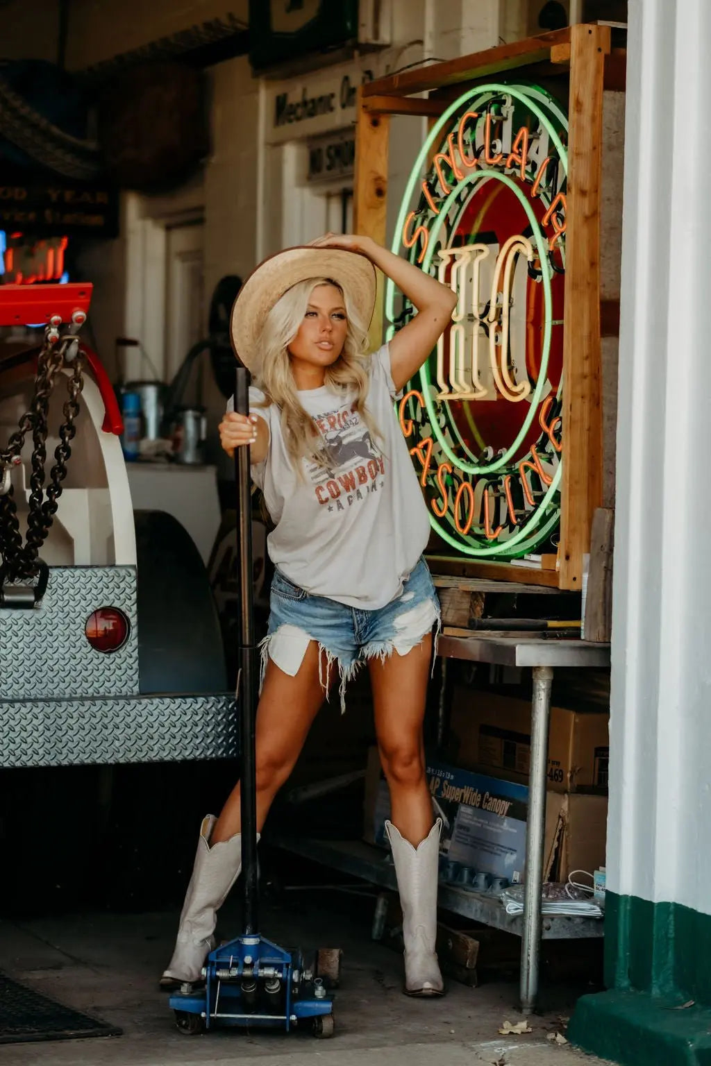 1942 America Cowboy Graphic Tee Wild Junkie